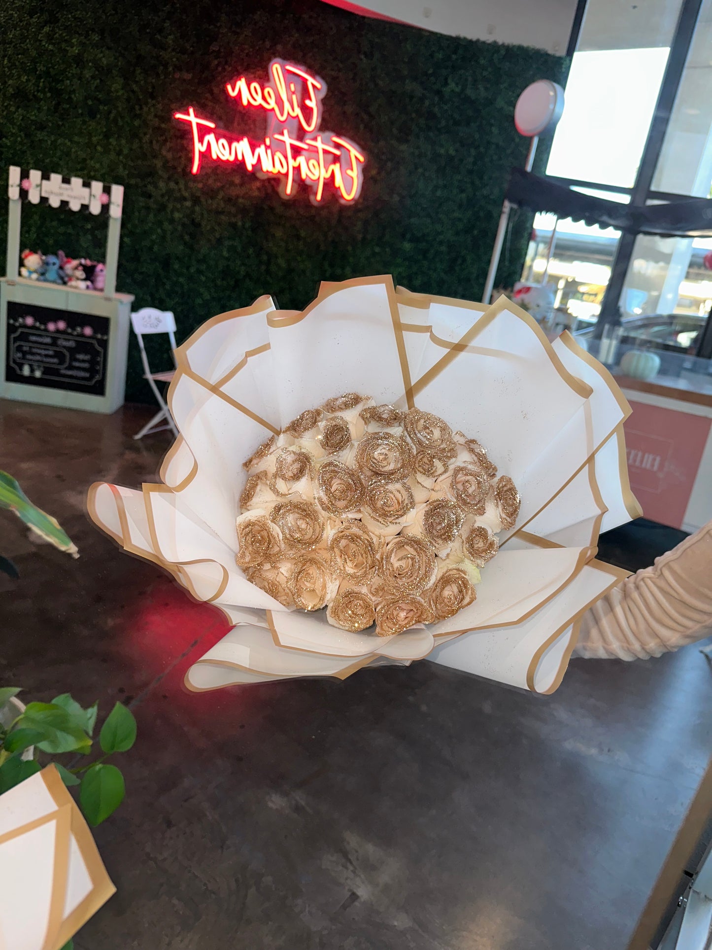 25 Glitter Roses