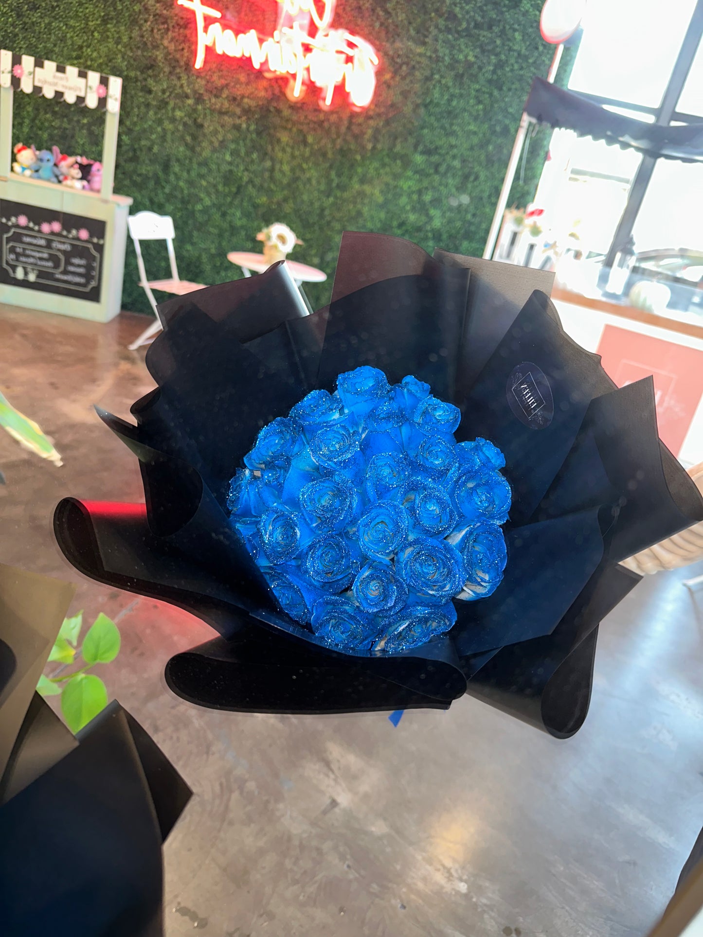 25 Glitter Roses